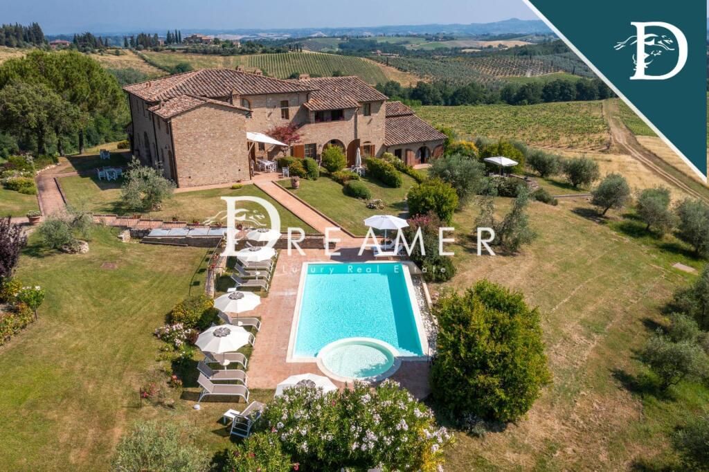 Villa à San Gimignano, Italie, 1 501.58 m² - image 1