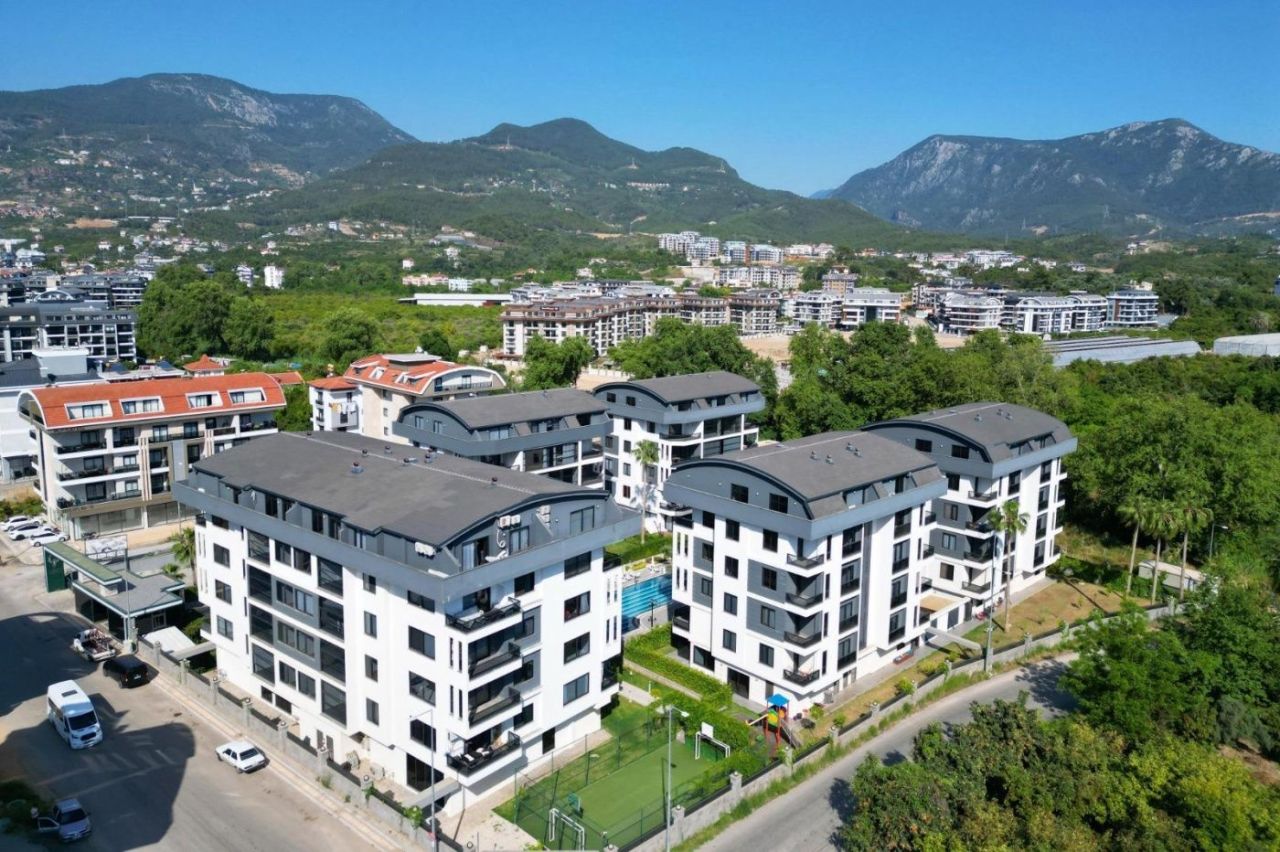 Flat in Alanya, Turkey, 56 m² - picture 1