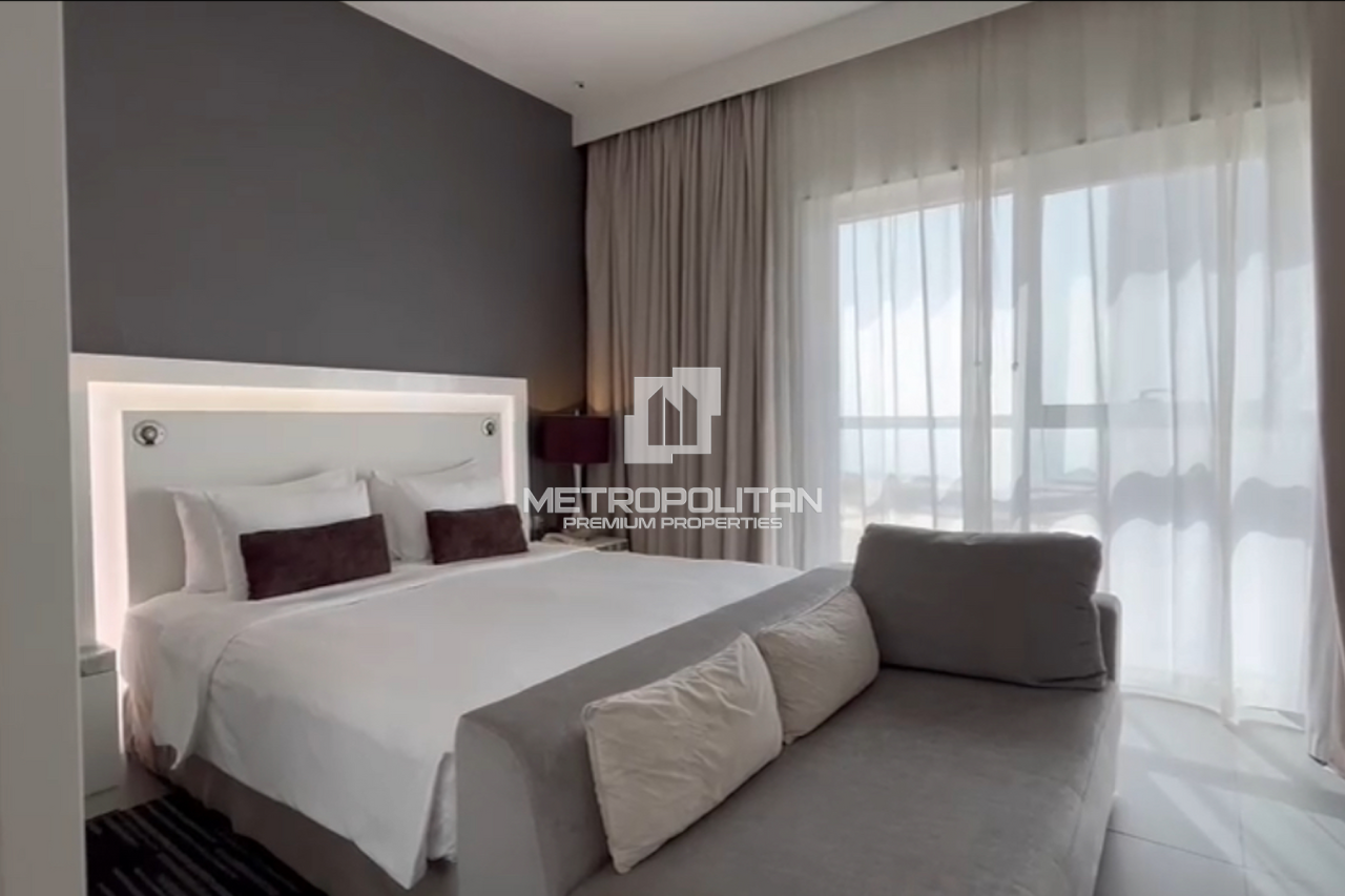 Hôtel à Dubaï, EAU, 32 m² - image 1