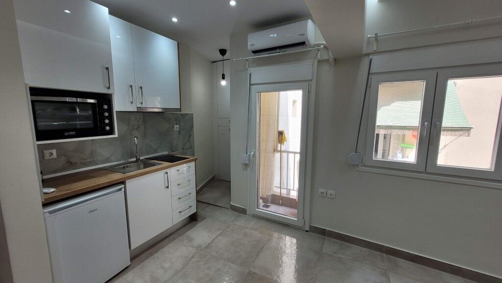Flat in Thessaloniki, Greece, 26 m² - picture 1