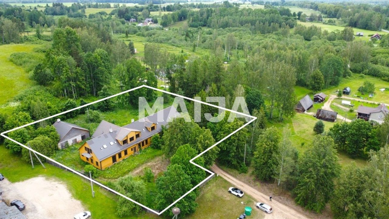 Casa en Võru, Estonia, 526.6 m² - imagen 5