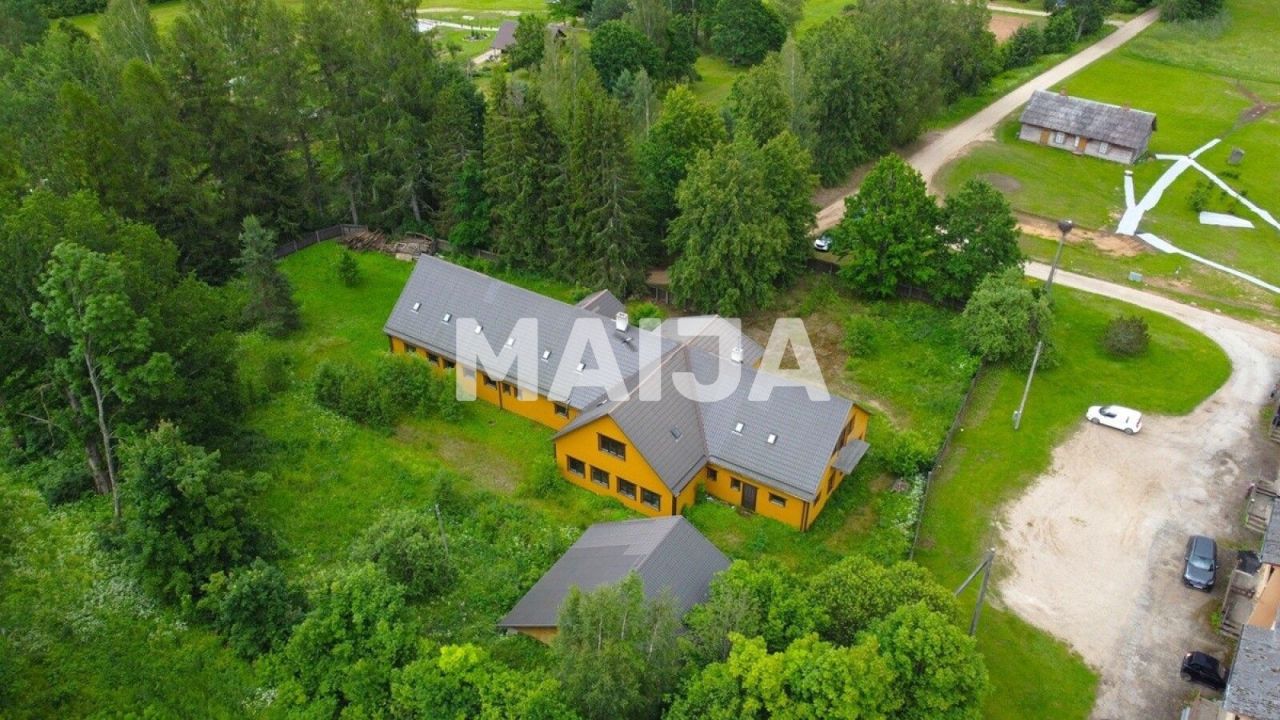 Casa en Võru, Estonia, 526.6 m² - imagen 6