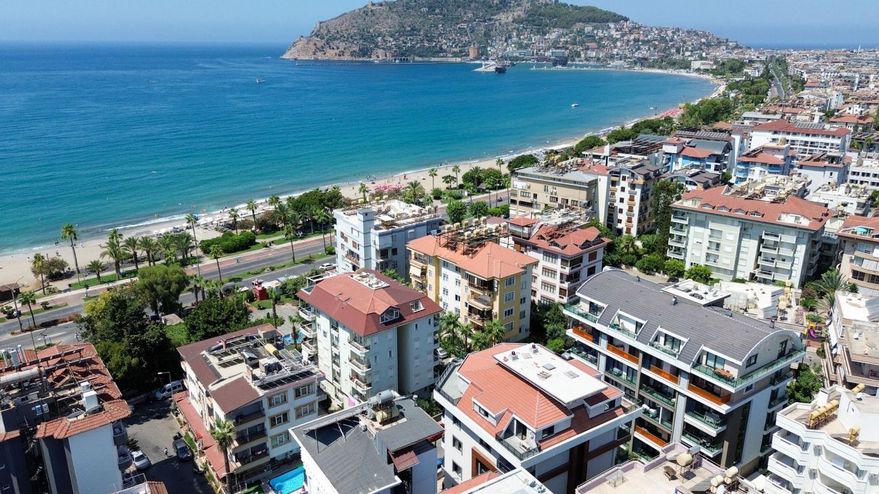 Flat in Alanya, Turkey, 210 m² - picture 1