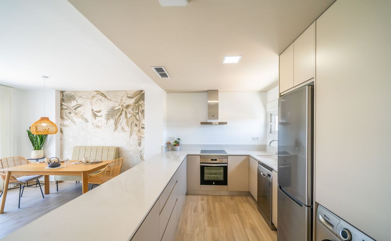 Bungalow in Los Montesinos, Spain, 77 m² - picture 9