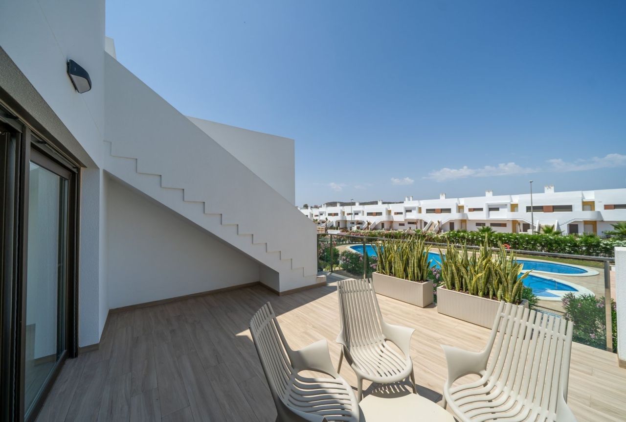 Bungalow in Los Montesinos, Spain, 77 m² - picture 19