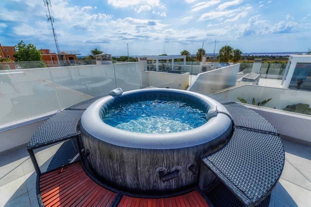 Chalet a Las Montesinos, Spagna, 400 m² - foto 3