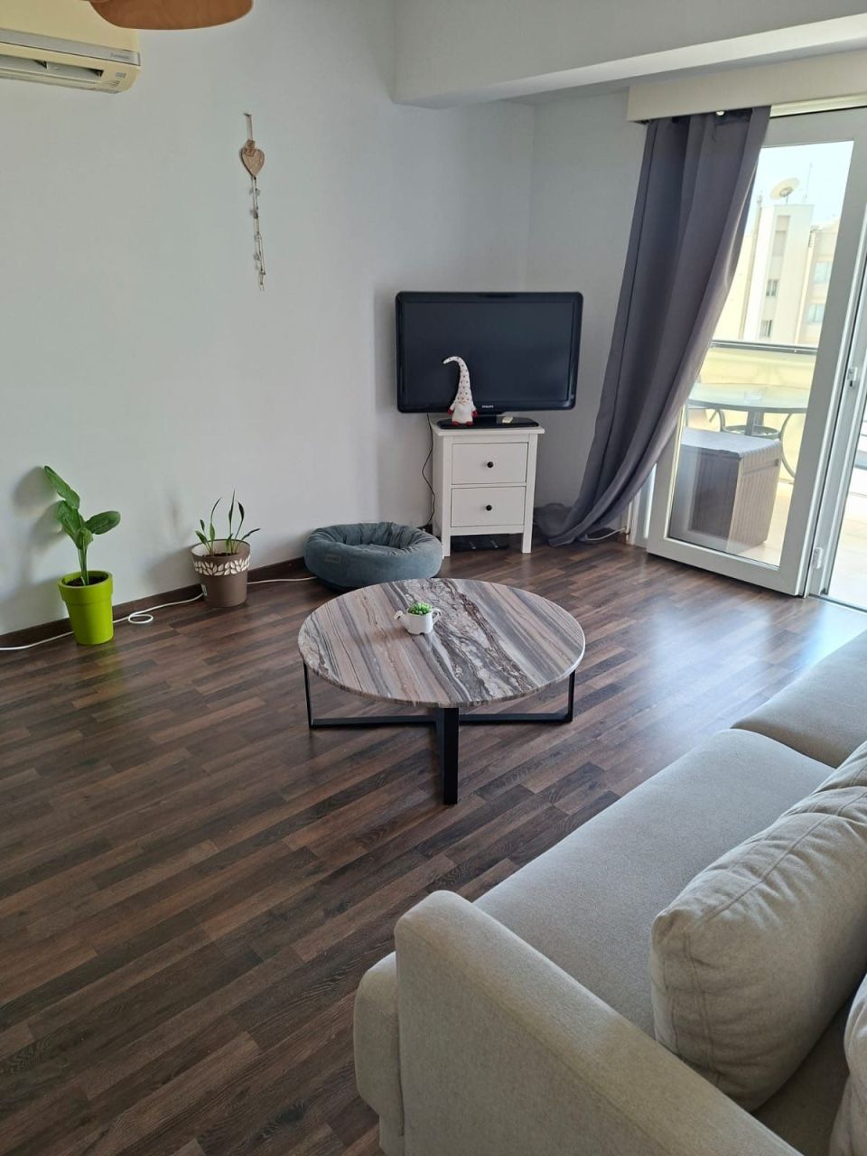 Apartment in Germasogeia, Cyprus - picture 1