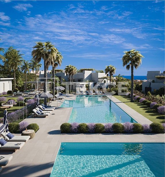 Apartment in Casares, Spain, 103 m² - picture 1