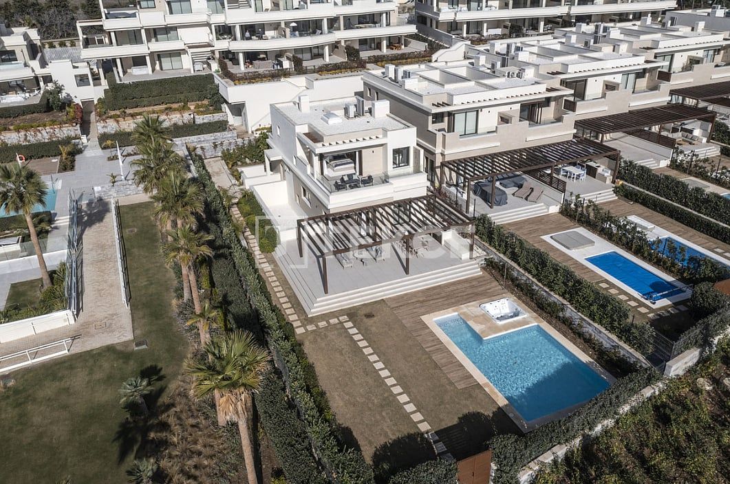 Villa in Estepona, Spanien, 370 m² - Foto 5