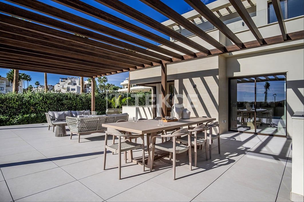 Villa in Estepona, Spanien, 370 m² - Foto 13