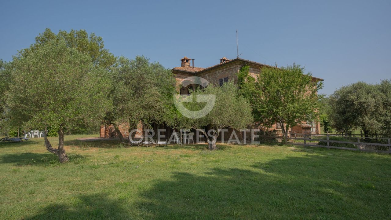 Maison à Citta della Pieve, Italie, 445.9 m² - image 3
