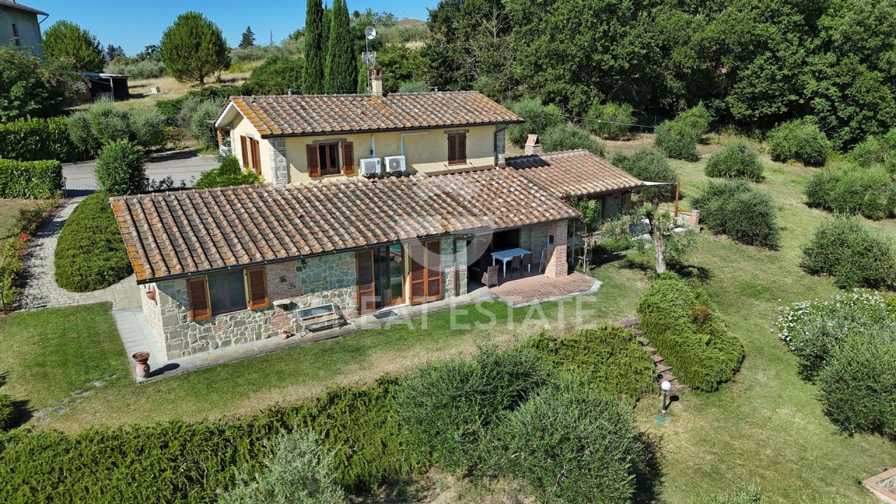 Casa en Cortona, Italia, 227.4 m² - imagen 6