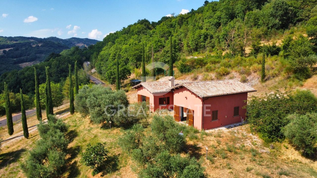 Maison à Gubbio, Italie, 120 m² - image 8