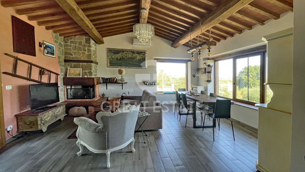 Casa en Cortona, Italia, 227.4 m² - imagen 10