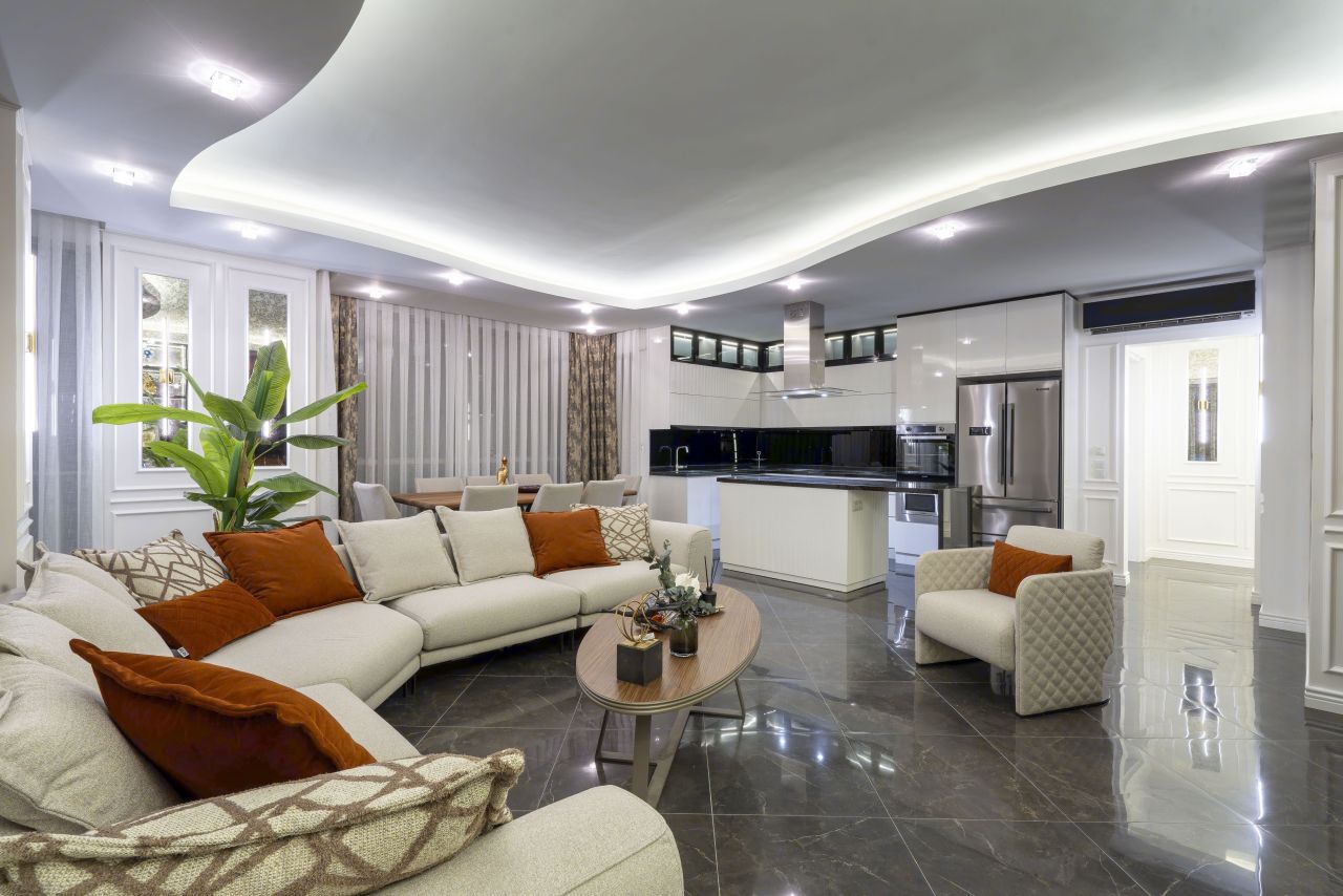 Penthouse in Alanya, Turkey, 256 m² - picture 1