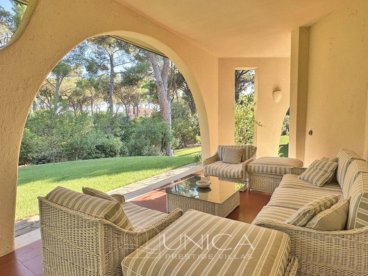 Villa en Roccamare, Italia, 250 m² - imagen 7