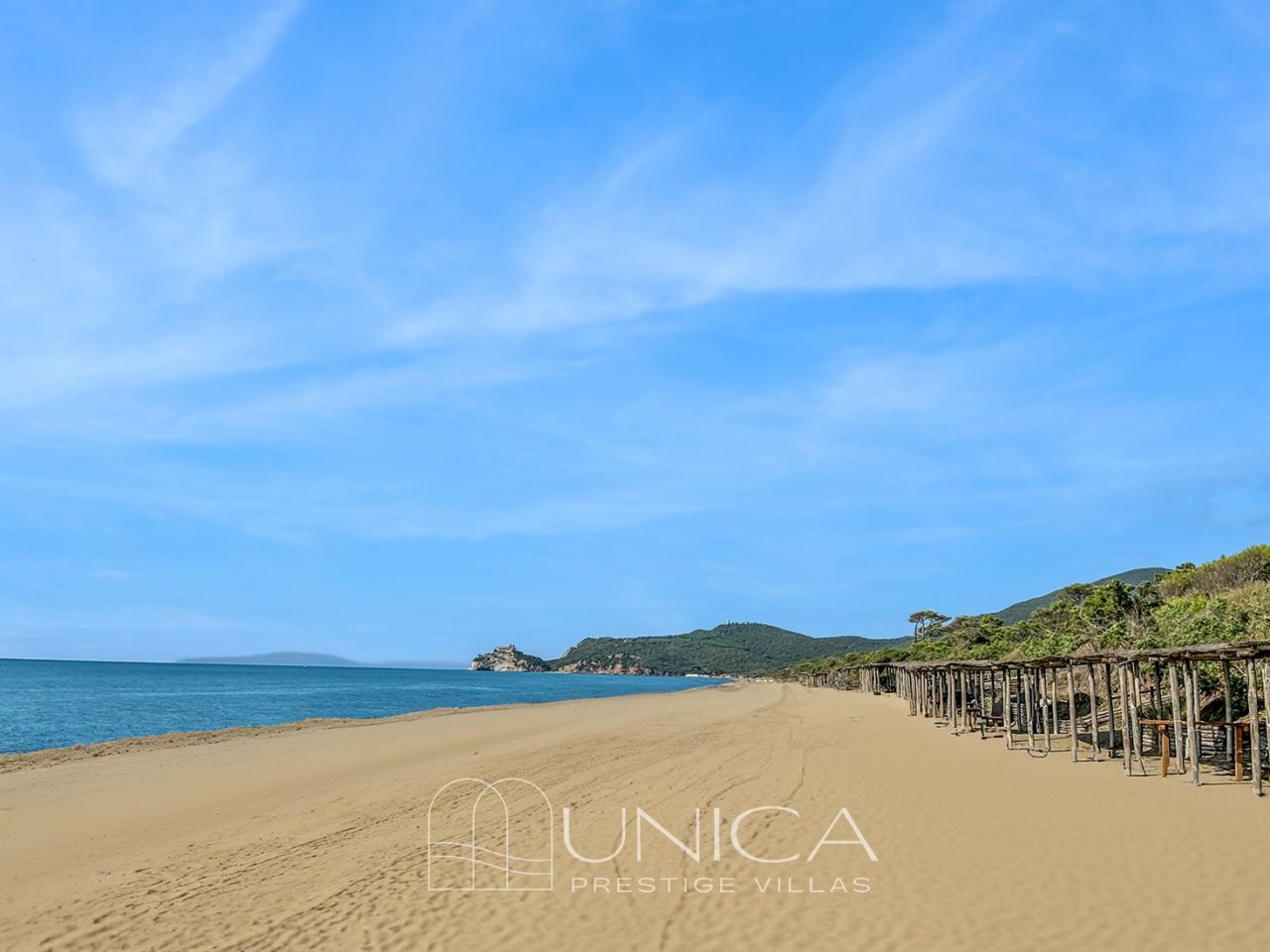 Villa en Roccamare, Italia, 250 m² - imagen 17