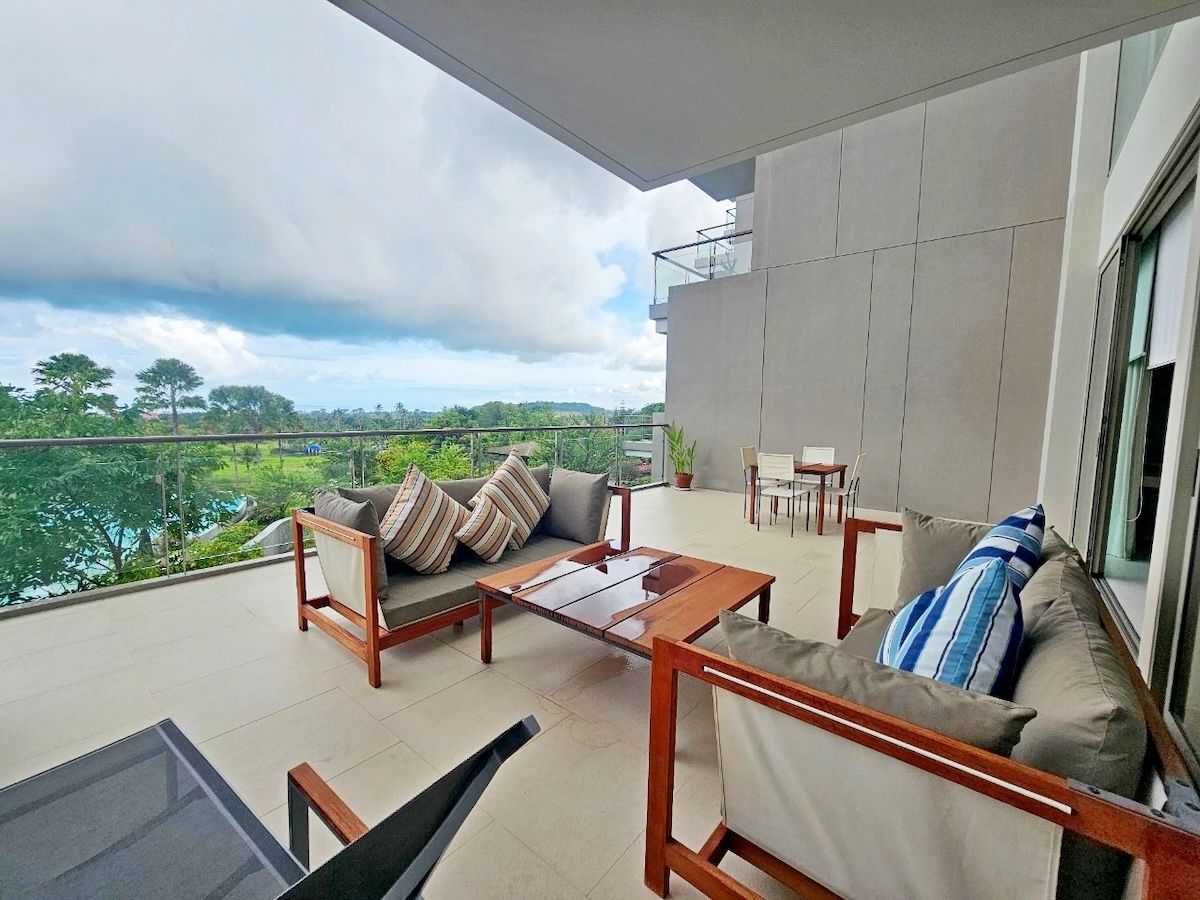 Piso en Chonburi, Tailandia, 127 m² - imagen 1