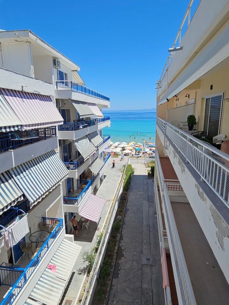 Piso en Kassandra, Grecia, 64 m² - imagen 1