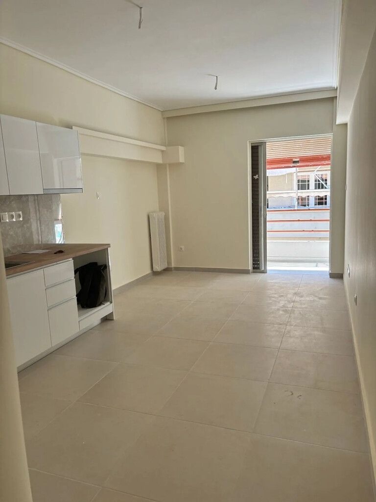 Piso en Atenas, Grecia, 55 m² - imagen 1