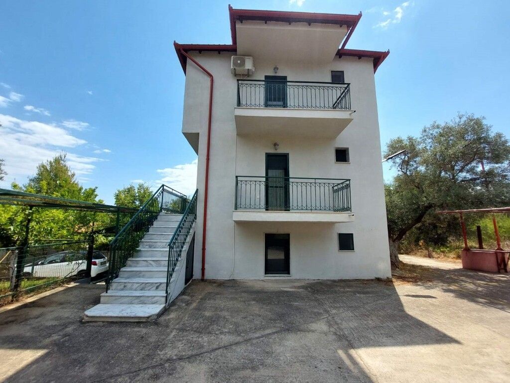 Casa en Sitonia, Grecia, 160 m² - imagen 1