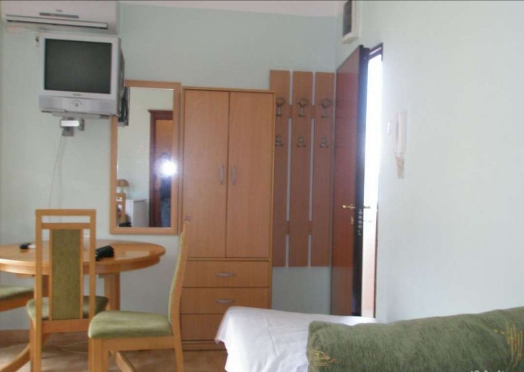 Studio à Rafailovici, Monténégro, 19 m² - image 3