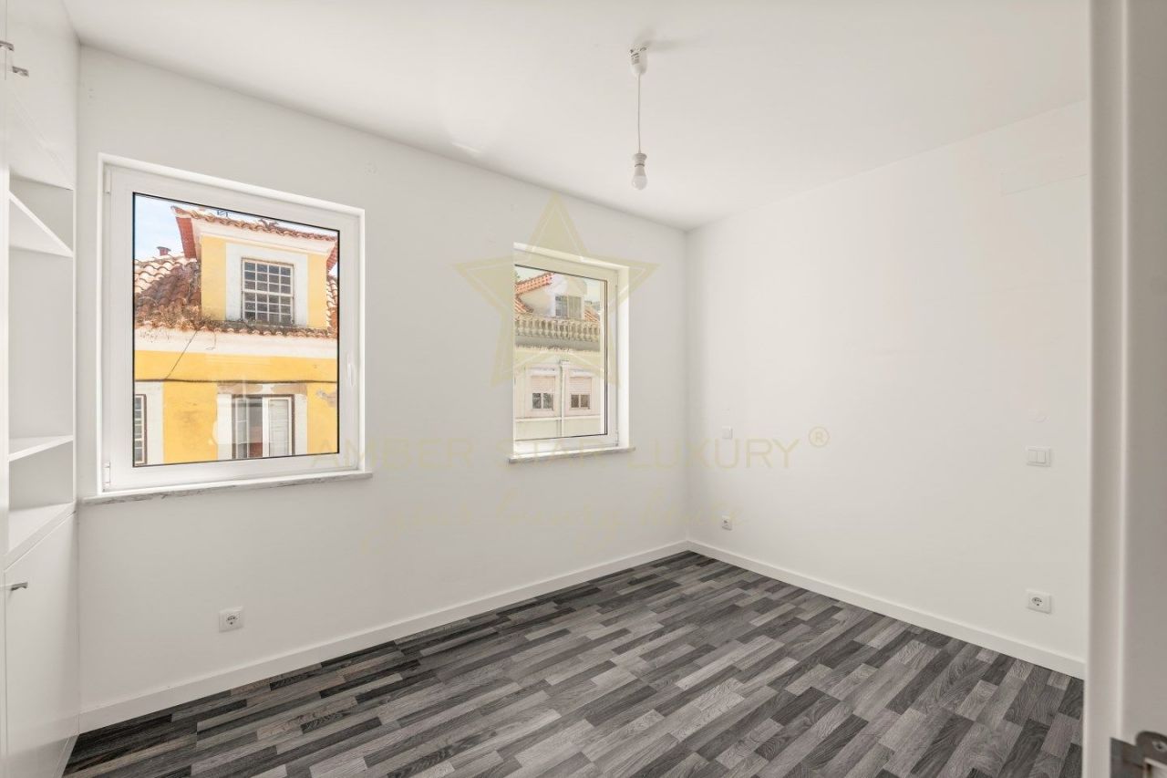 Villa in Lisbon, Portugal, 255.5 m² - picture 10