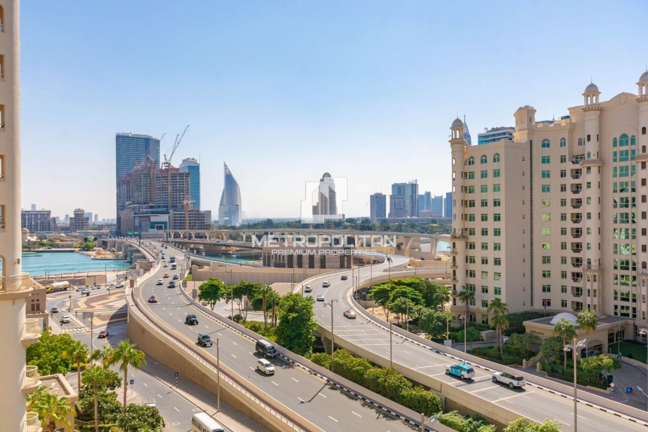 Apartment in Dubai, VAE, 203 m² - Foto 1