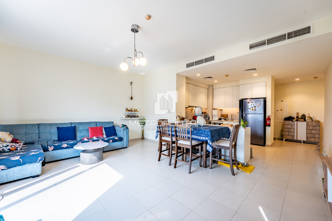 Apartamento en Dubái, EAU, 107 m² - imagen 1