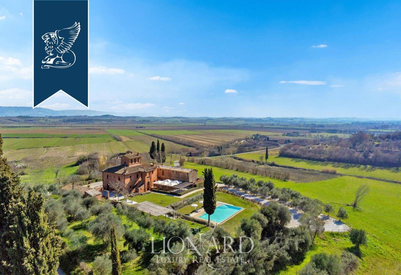 Villa in Sinalunga, Italy, 800 m² - picture 5