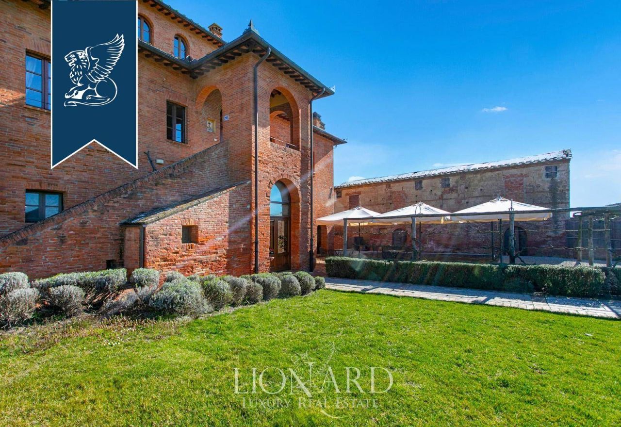 Villa in Sinalunga, Italy, 800 m² - picture 13