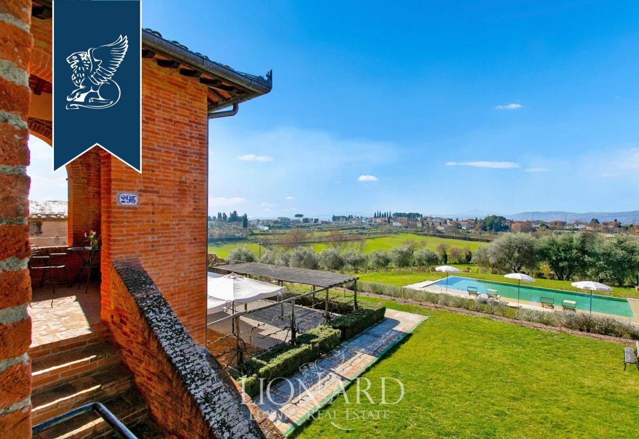 Villa in Sinalunga, Italy, 800 m² - picture 16