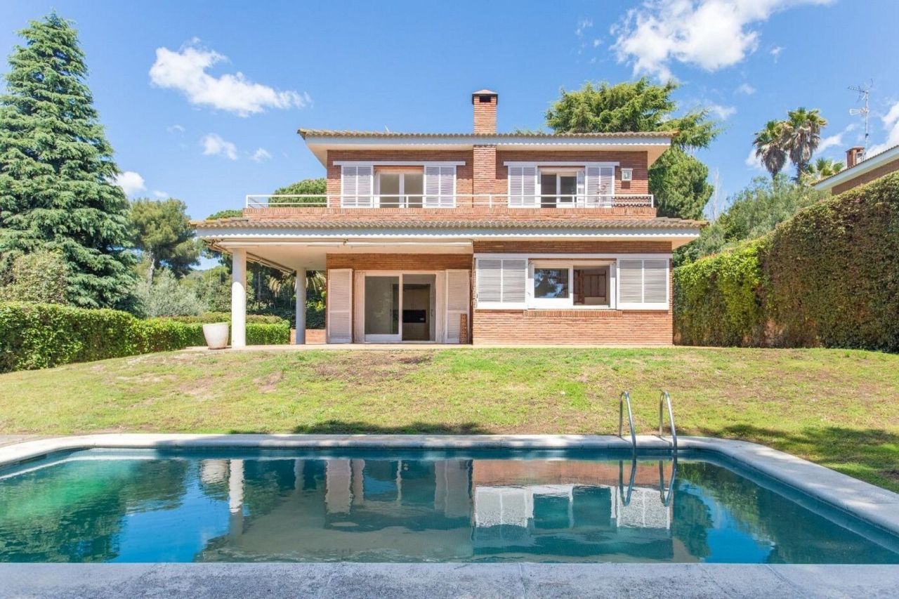 Maison à Sant Andreu, Espagne, 380 m² - image 1