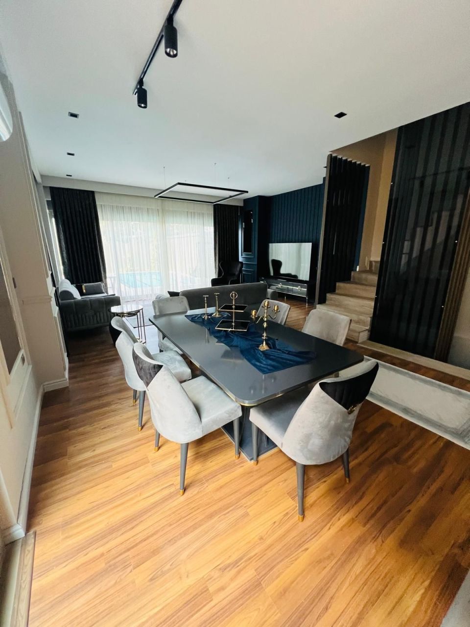 Villa en Antalya, Turquia, 350 m² - imagen 1