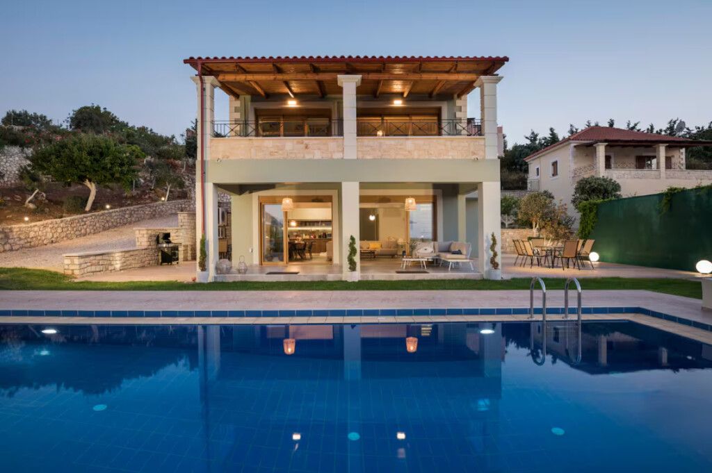 Villa in Chania, Greece, 217 m² - picture 1