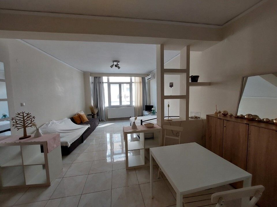 Piso en Salónica, Grecia, 48 m² - imagen 1