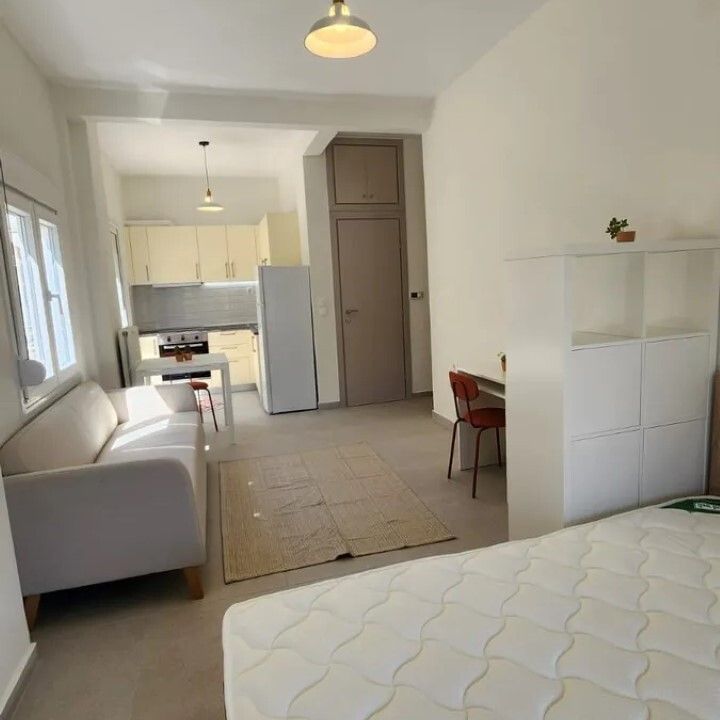 Flat in Thessaloniki, Greece, 33 m² - picture 1