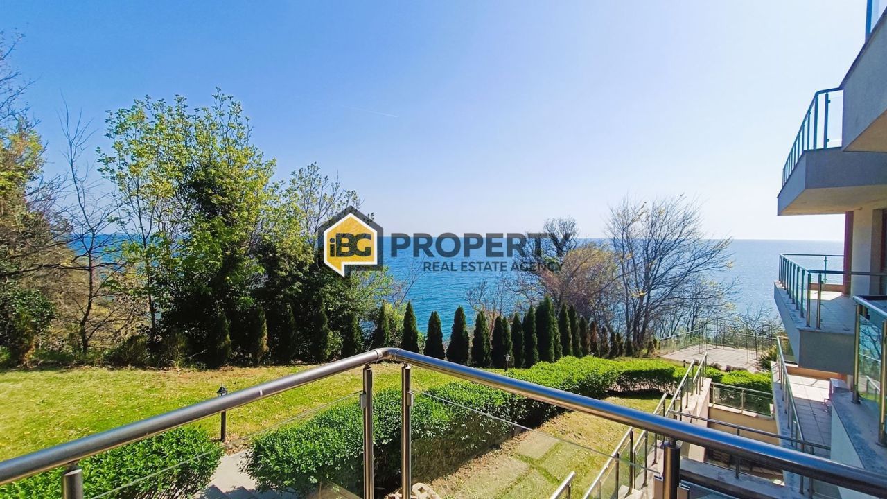 Piso en Byala, Bulgaria, 112 m² - imagen 1