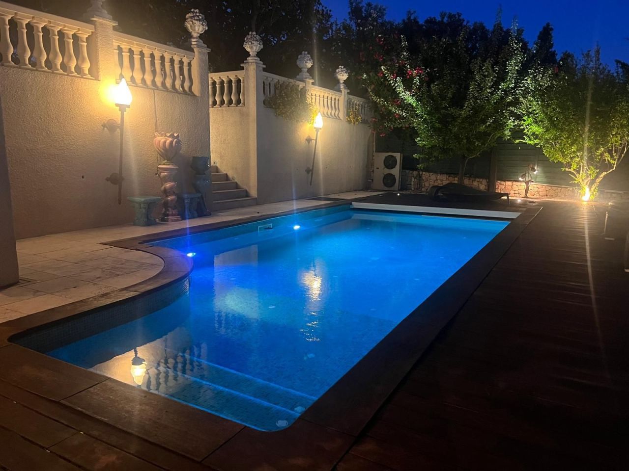 Villa in Antibes, France, 280 m² - picture 2