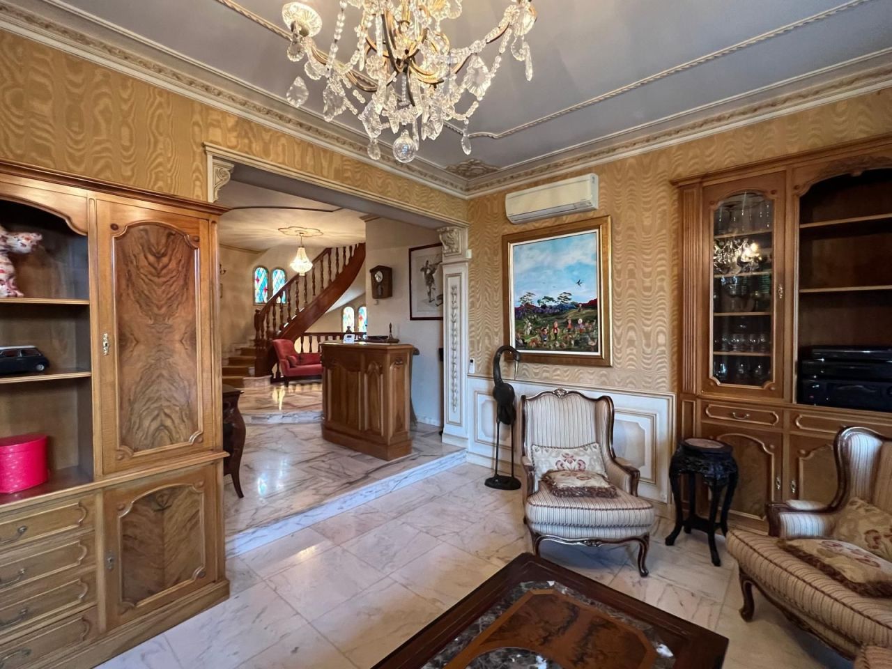 Villa in Antibes, France, 280 m² - picture 15