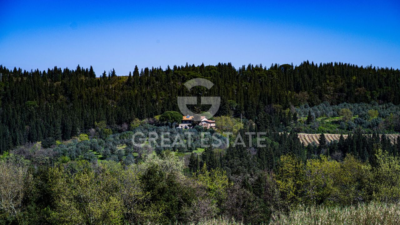 Casa en Montespertoli, Italia, 651.05 m² - imagen 6