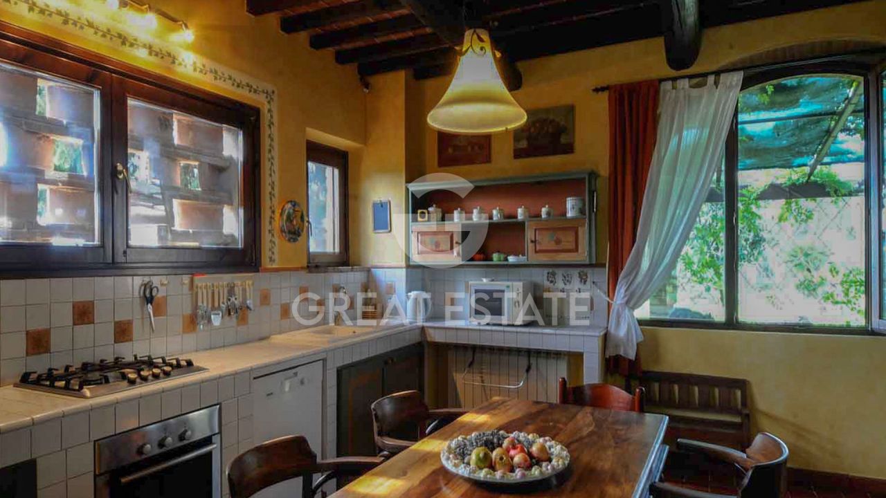 Casa en Montespertoli, Italia, 651.05 m² - imagen 16