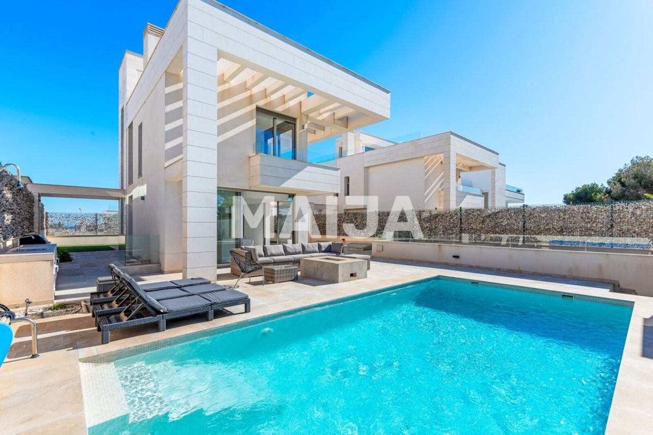 House in Orihuela Costa, Spain, 197 m² - picture 1