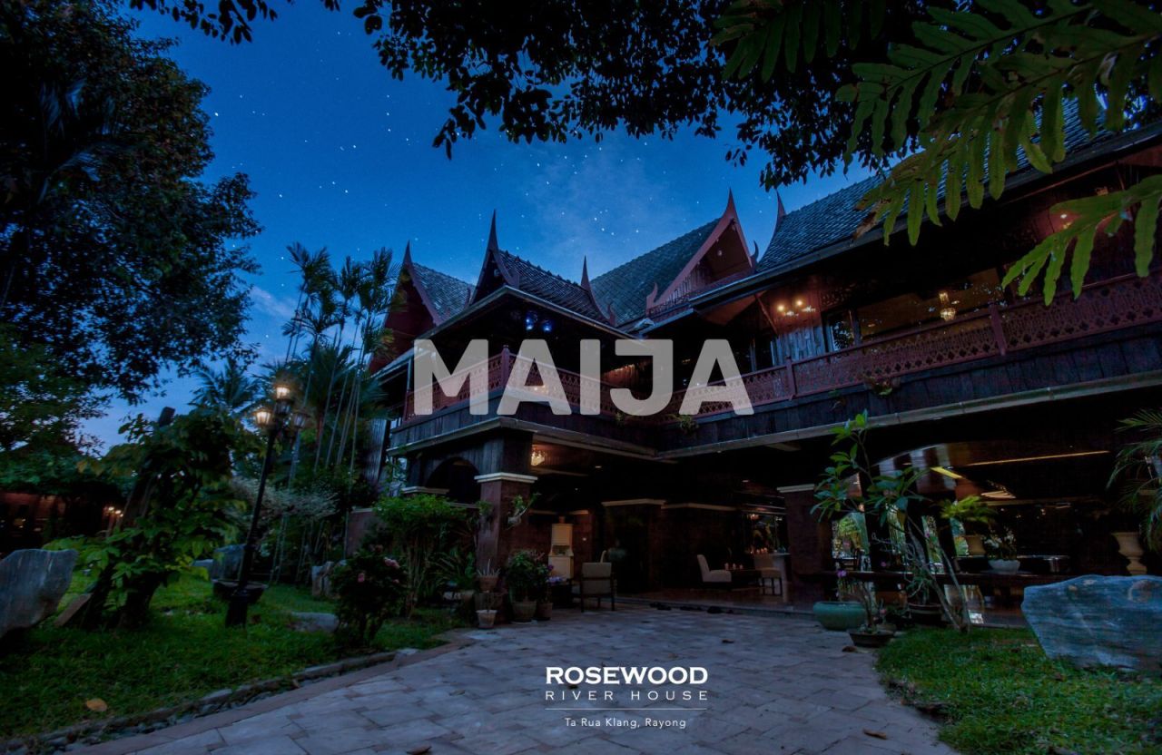 Casa en Rayong, Tailandia, 600 m² - imagen 1