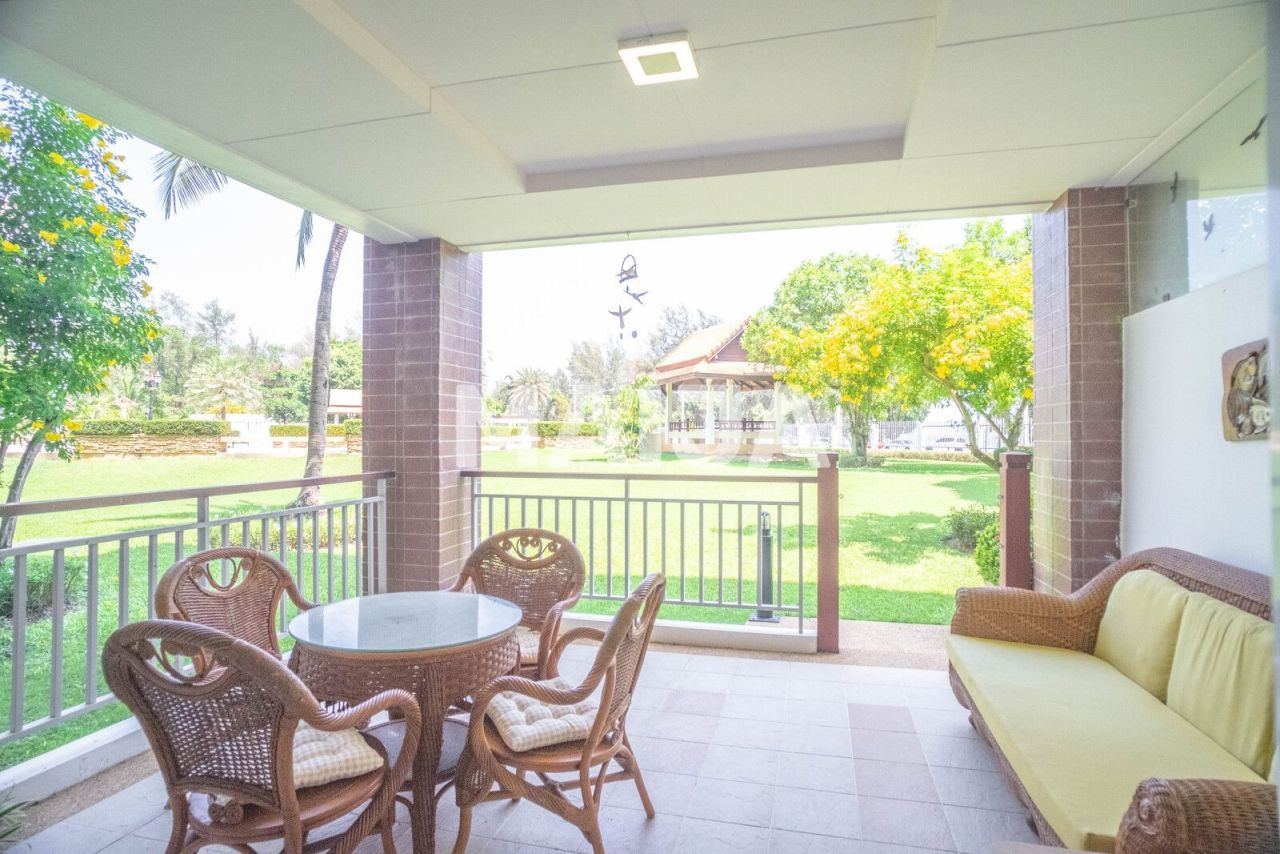 Apartamento en Rayong, Tailandia, 81 m² - imagen 5