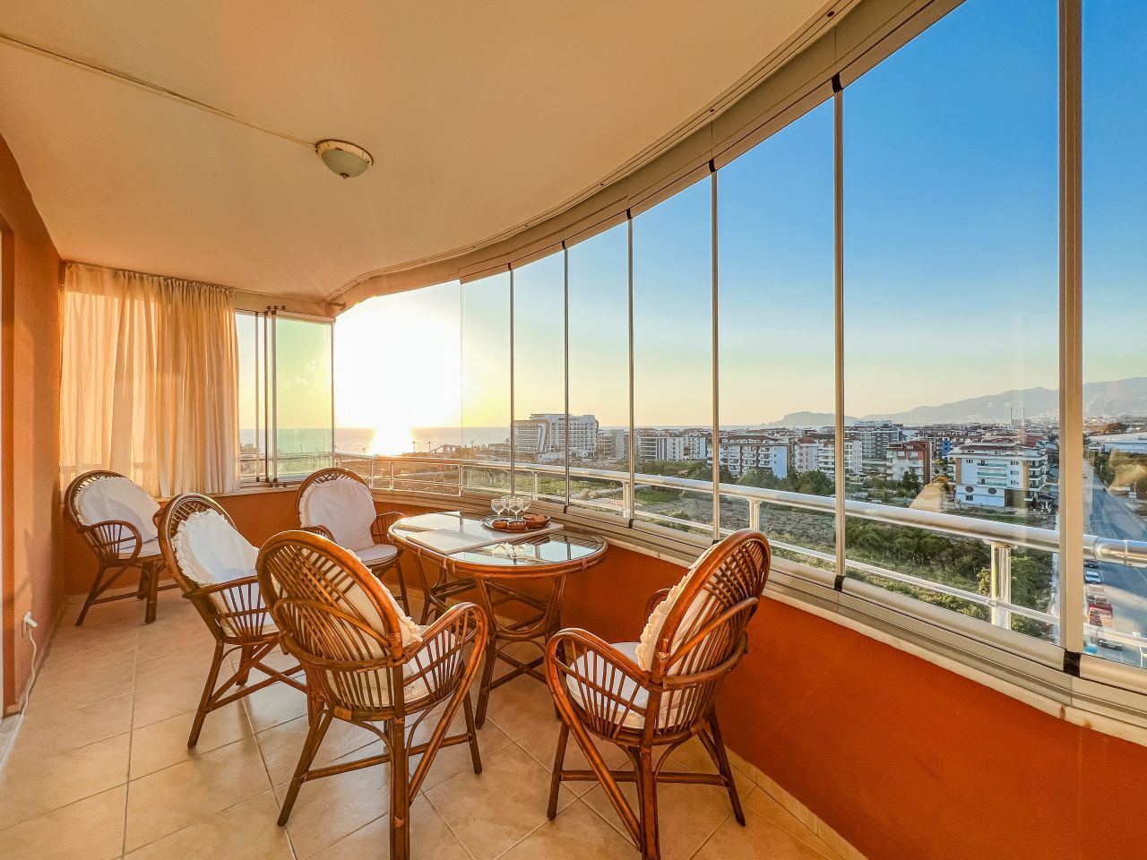Piso en Alanya, Turquia, 95 m² - imagen 1