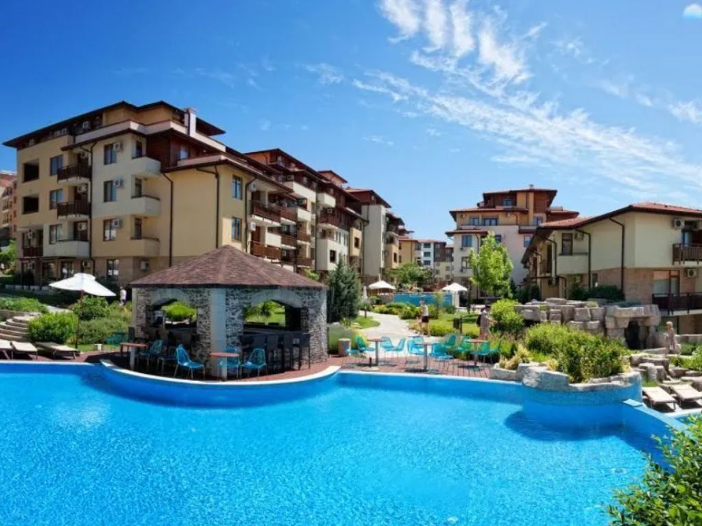 Apartment in Sveti Vlas, Bulgaria, 161 m² - picture 1
