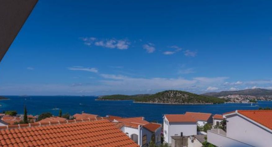 Hôtel à Rogoznica, Croatie, 255 m² - image 3