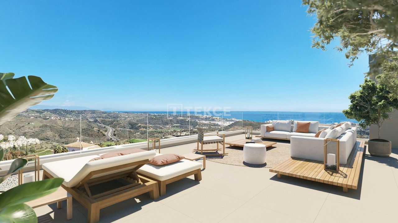 Apartment in Mijas, Spain, 77 m² - picture 1