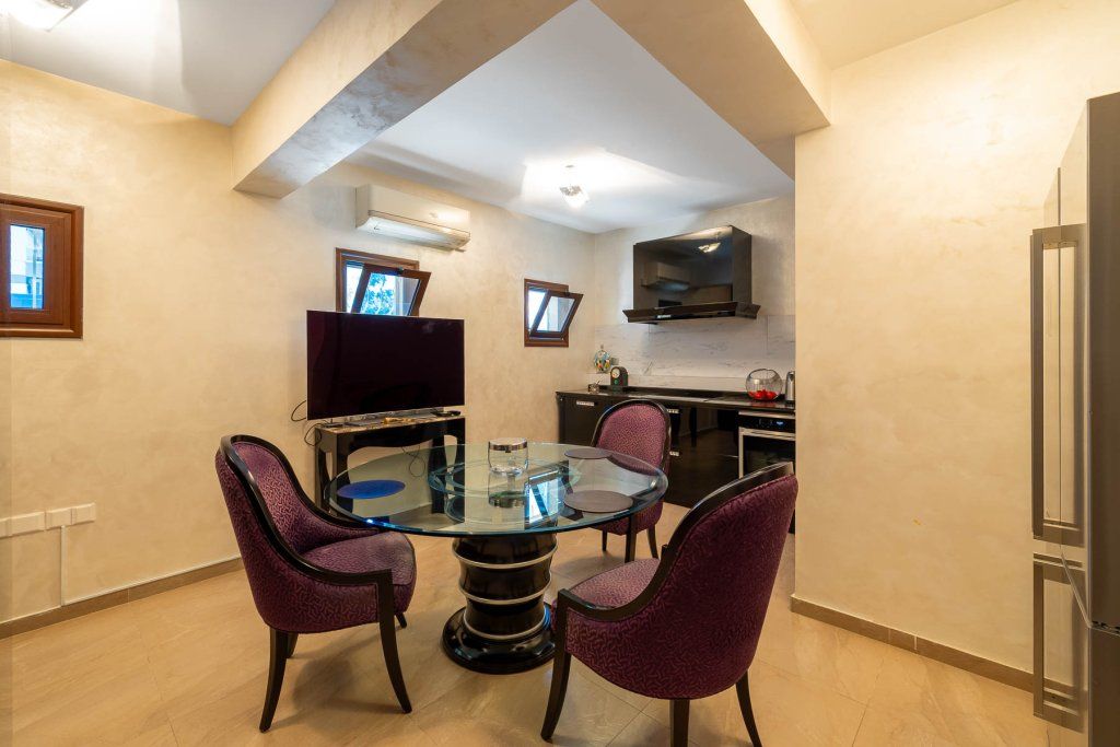 Flat in Limassol, Cyprus, 160.8 m² - picture 6